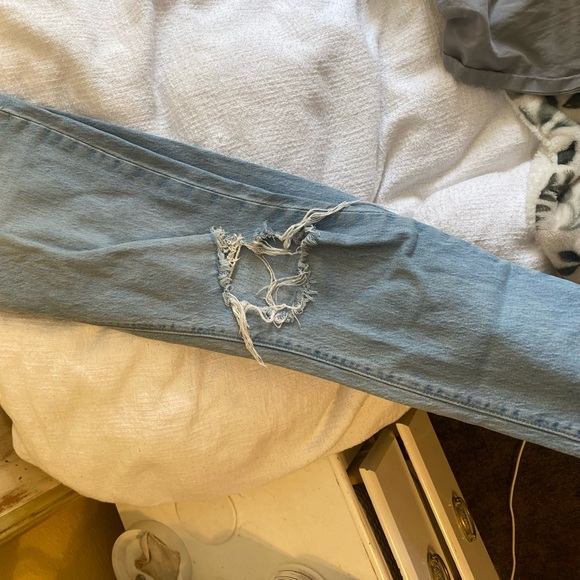 Wedgie Levi’s - Picture 3 of 3